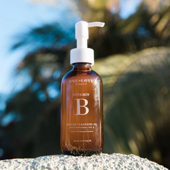 🙌 2/$55 NIB One Love Organics Botanical Vitamin B Enzyme Cleansing Oil $45.00 - Picture 1 of 16